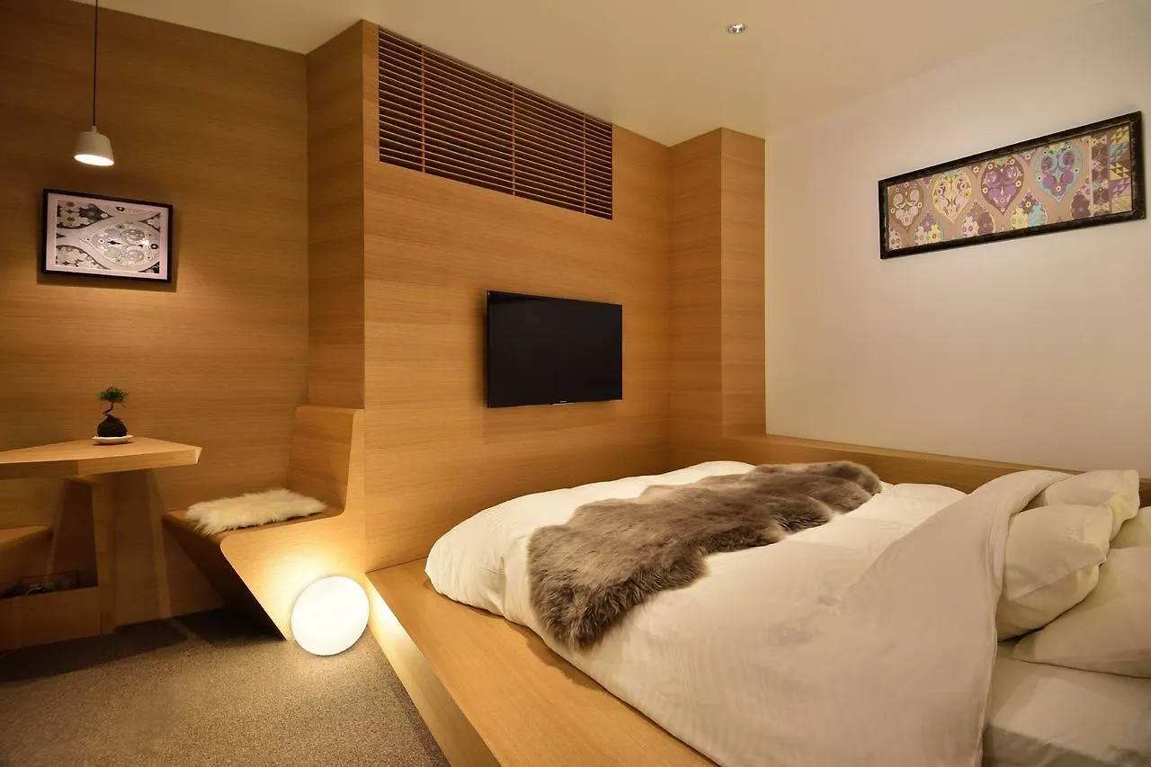 Petit Hotel Alla Seta Kyoto Hostel